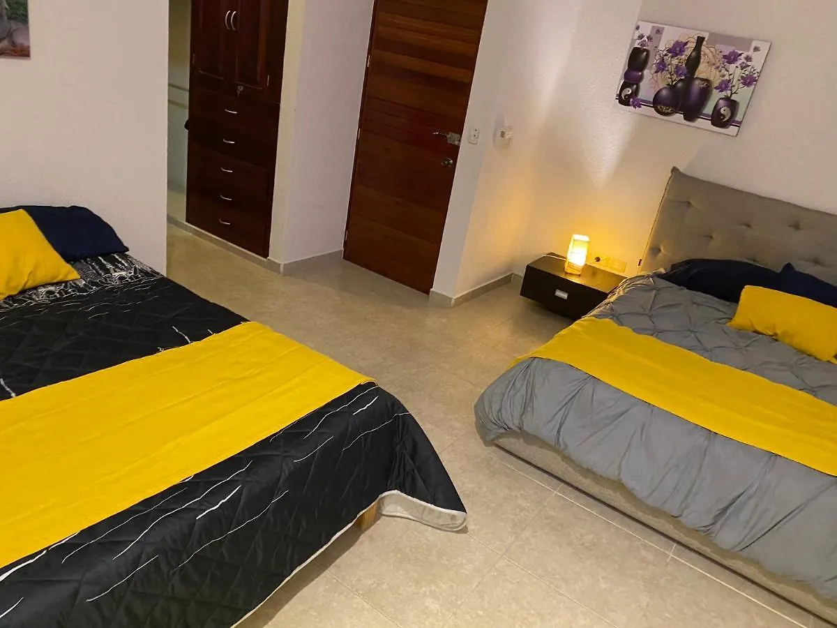 Mi Casita En El Paraiso Κανκούν Δωμάτια σε οικογενειακή κατοικία