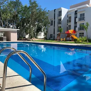 Departamento 2 Vista A La Alberca Nube By Eita Cancún